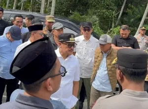 Ketua KONI Sulbar Dampingi Gubernur Kunjungan Kerja ke Kabupaten Pasangkayu 