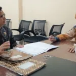 Kadinsos P3A dan PMD Sulbar Terima BAST dan SPH Kendaraan dari Kemensos RI