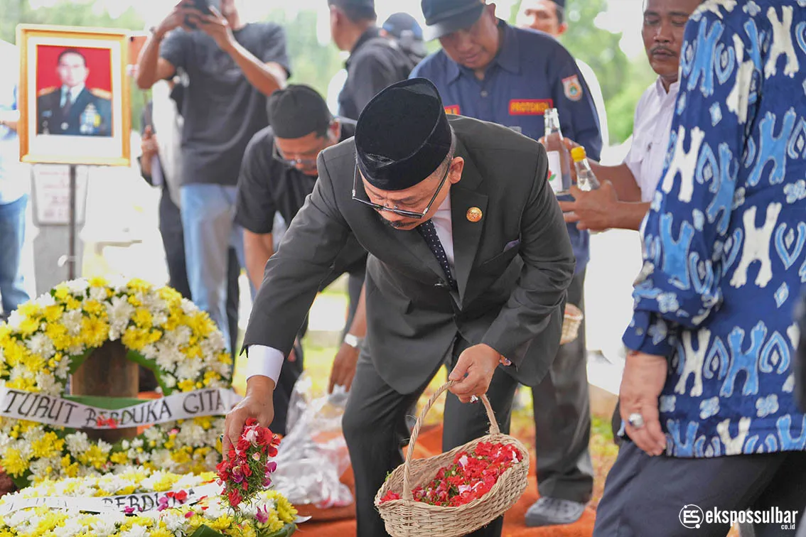 Selamat Jalan Salim S. Mengga, Sosok Pemimpin, Orang Tua Sekaligus Kakak