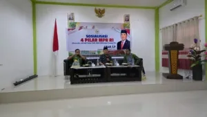 Ajbar Ajak Aparatur Desa Perkuat Karakter Kebangsaan dalam Melayani