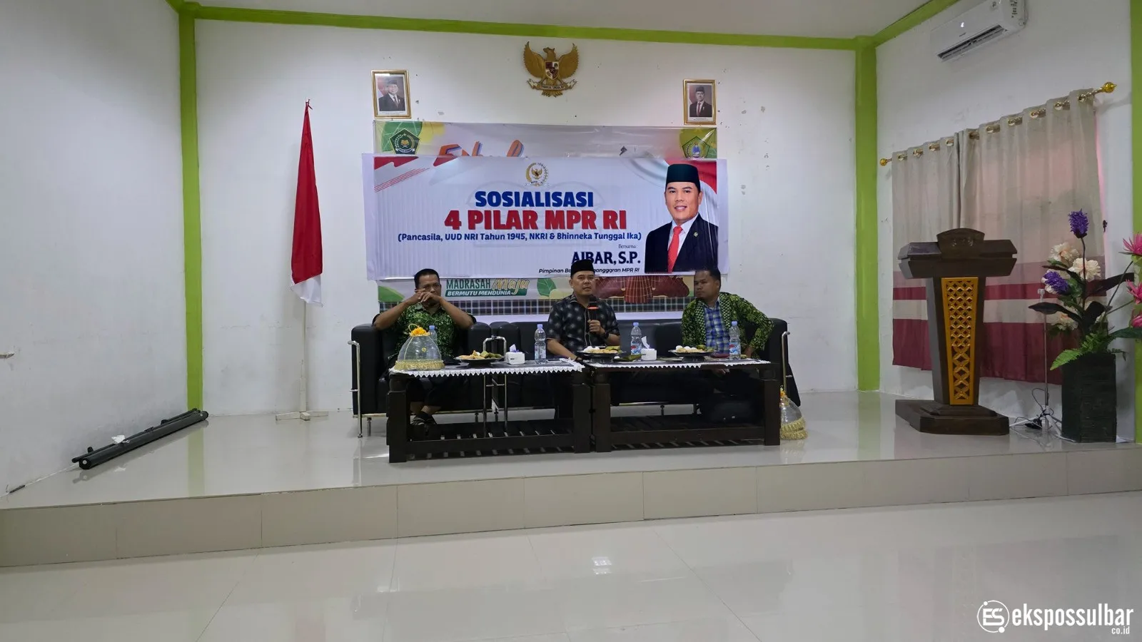 Ajbar Ajak Aparatur Desa Perkuat Karakter Kebangsaan dalam Melayani