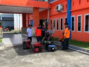 Tim Reaksi Cepat BPBD Sulbar Rutin Pemeliharaan Peralatan