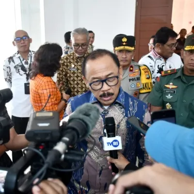 Gubernur Sulbar Suhardi Duka: Pers Sehat, Pembangunan dan Demokrasi Juga Sehat