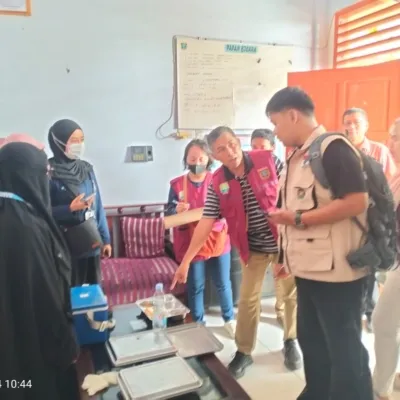 Gerak Cepat Tangani Dugaan Keracunan MBG di Binuang, Pemprov Sulbar Pastikan Anak Aman