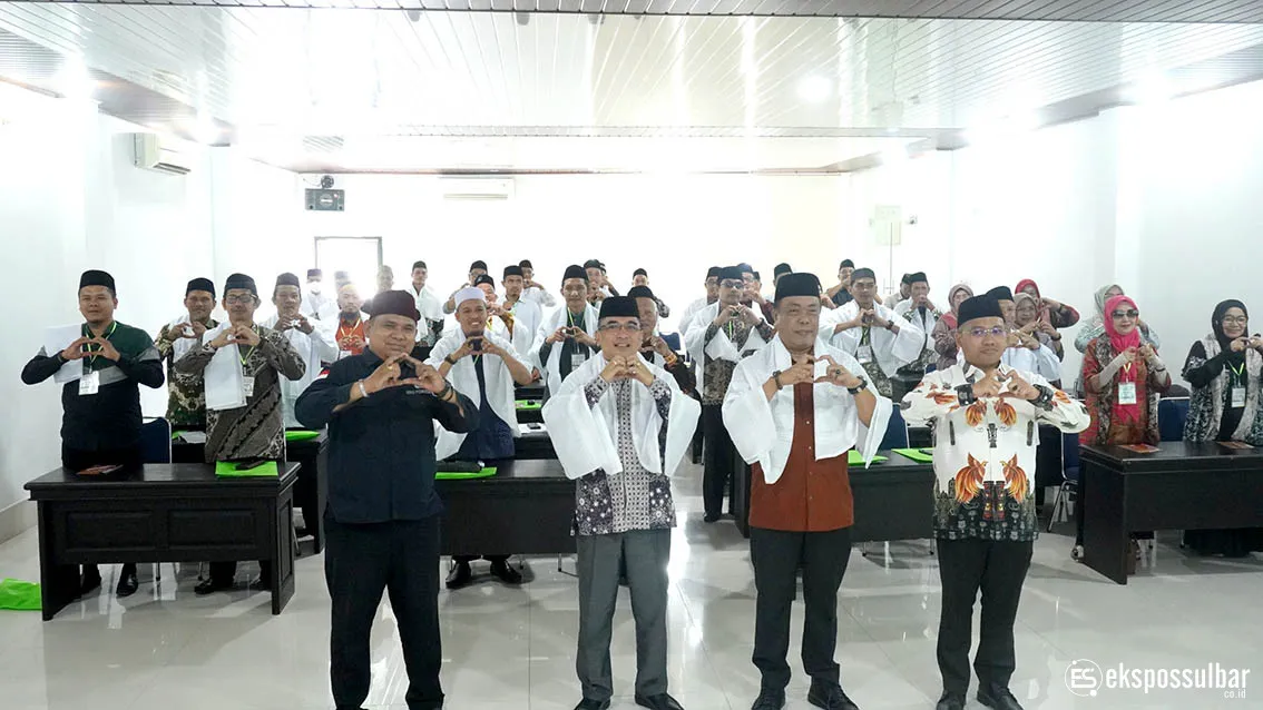 Jelang Ramadhan, Biro Pemkesra Sulbar Gelar Workshop Tematik & Temu Da’i, Perkuat Dakwah Progresif di Era Digital