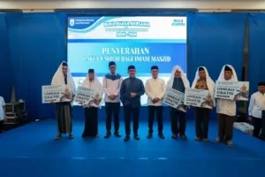 Pemprov Sulbar Berangkatkan Umroh Lima Imam Masjid, Komitmen Pemprov Melayani Masyarakat