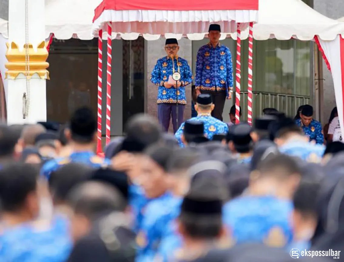 Peringati Hari Kesadaran Nasional dan Hari Desa, Gubernur Sulbar Ajak ASN Layani Rakyat dengan Kesadaran Penuh
