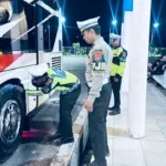 Perjalanan Mudik Aman, Ditlantas Polda Sulbar Pastikan Angkutan Bus Antar Kota Layak Beroperasi