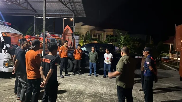 Terima Informasi Kebakaran di Desa Galung Tulu Polman, BPBD Sulbar Kerahkan TRC Menuju Lokasi