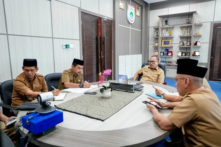Gubernur Suhardi Duka Perintahkan Percepatan BTT, BPKAD Siap Kawal Bantuan Korban Kebakaran Galung Tuluk Polman