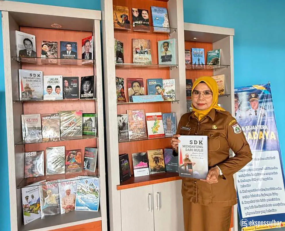 Yuk Intip Perjalanan Karier Gubernur SDK, Bukunya Hadir di Rak Layanan Perpustakaan Sulbar
