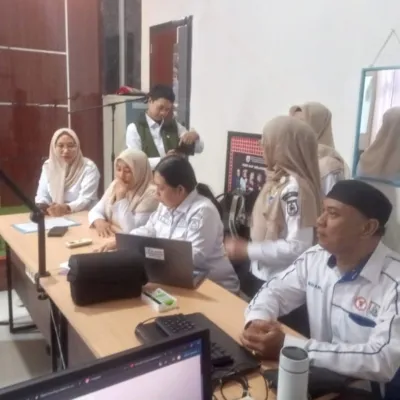 Optimalisasi Kanal Informasi Publik, KominfoSS Sulbar Lakukan Coaching Clinic OPD Pemprov