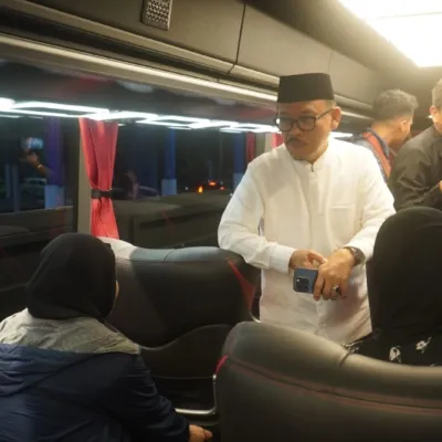 Gubernur Sulbar Tinjau Arus Mudik Lebaran di Terminal Simbuang, Pastikan Pelayanan Optimal