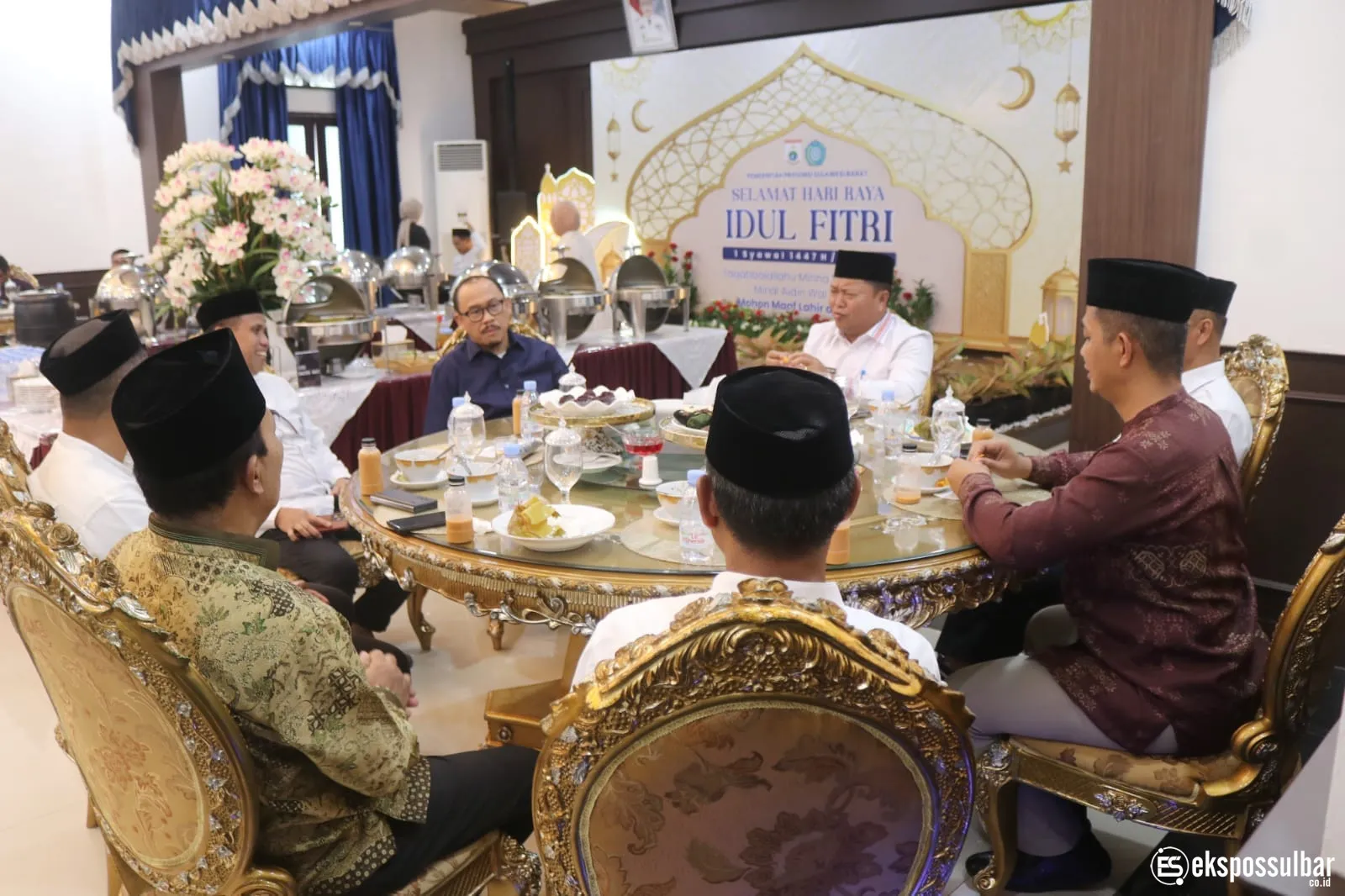 Suhardi Duka Buka Pintu Rumah Jabatan untuk Warga di Hari Raya
