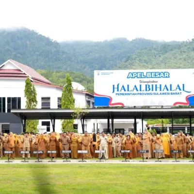 Pemprov Sulbar Gelar Halal Bihalal, Suhardi Duka: Jabat Tangan Bukan Sekedar Formalitas, Harapkan Hubungan Kerja Lebih Solid