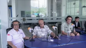 Pembatasan Gadget di Sekolah Mengemuka di Podcast Halo Sulbar, Kominfo Tekankan Literasi Digital