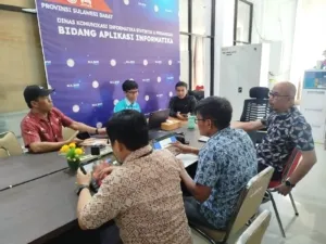 Tim SPBE Sekretariat DPRD Sulbar Perkuat Pengelolaan Website Lewat Koordinasi dengan DiskominfoSS