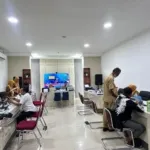 Biro Pemkesra Setda Sulbar Pastikan Verifikasi Berkas Beasiswa Lanjutan Tahap I Berjalan Transparan