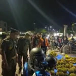 Pedagang Musiman dan Parkir di Kawasan Arteri hingga Pantai Manakarra Mamuju di Tertibkan