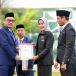 Dedikasi Tanpa Henti, Tiga ASN Sulbar Terima Satyalancana di Hardiknas 2026