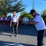 Semarak Hari Bhayangkara dan Satu Dekade Polda Sulbar, Kapolda Buka Turnamen Bola Voli Antar Satker