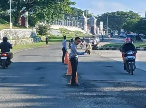 Disperkimtanhub Turunkan Personel LLAJ Atur Arus Kendaraan di Lingkungan Perkantoran Pemprov Sulbar