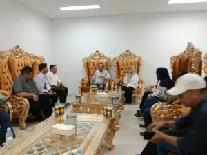Sinergi Legislatif dan Media, Ketua DPRD Sulbar Terima Audiensi Pengurus SMSI