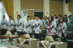 Ketua TP PKK Sulbar Harsinah Suhardi Kukuhkan Ibunda Guru Kabupaten se-Sulbar