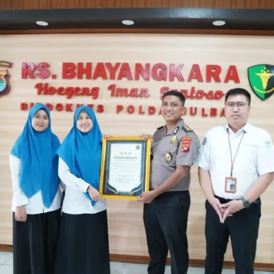 RS Bhayangkara Polda Sulbar Raih Penghargaan Digitalisasi dari BPJS Kesehatan