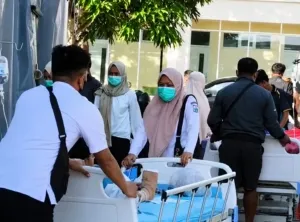 Sigap dan Responsif, RSUD Sulbar Evakuasi Pasien ke Area Aman Pascagempa Palu