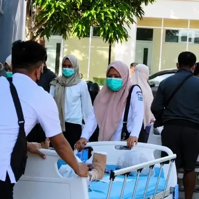 Sigap dan Responsif, RSUD Sulbar Evakuasi Pasien ke Area Aman Pascagempa Palu