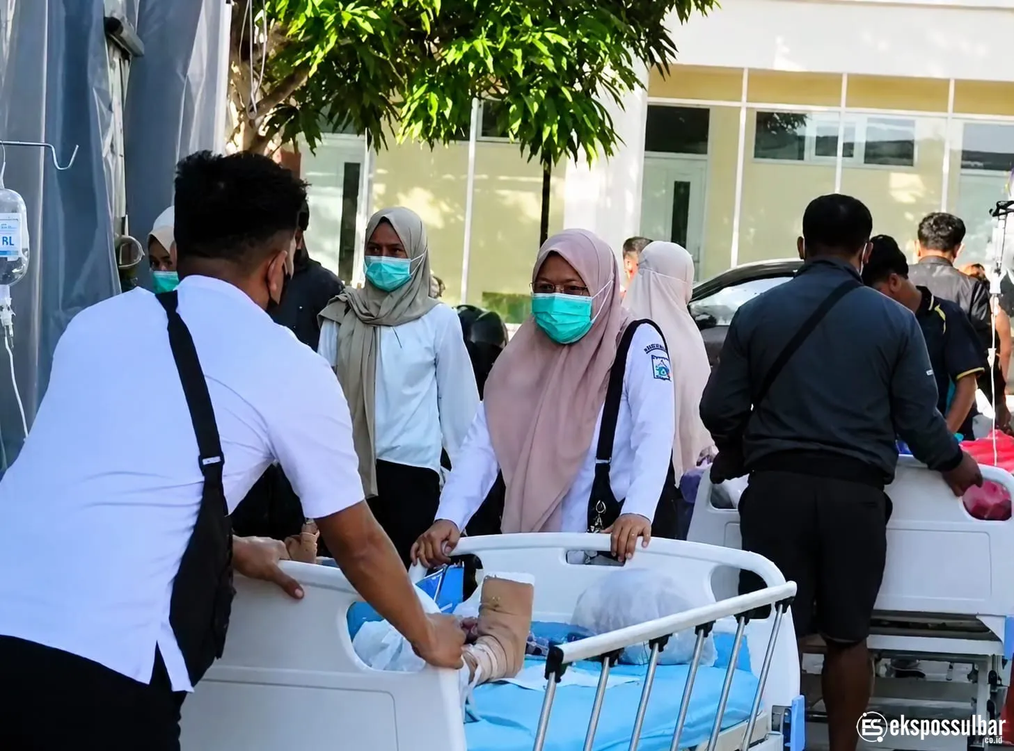 Sigap dan Responsif, RSUD Sulbar Evakuasi Pasien ke Area Aman Pascagempa Palu