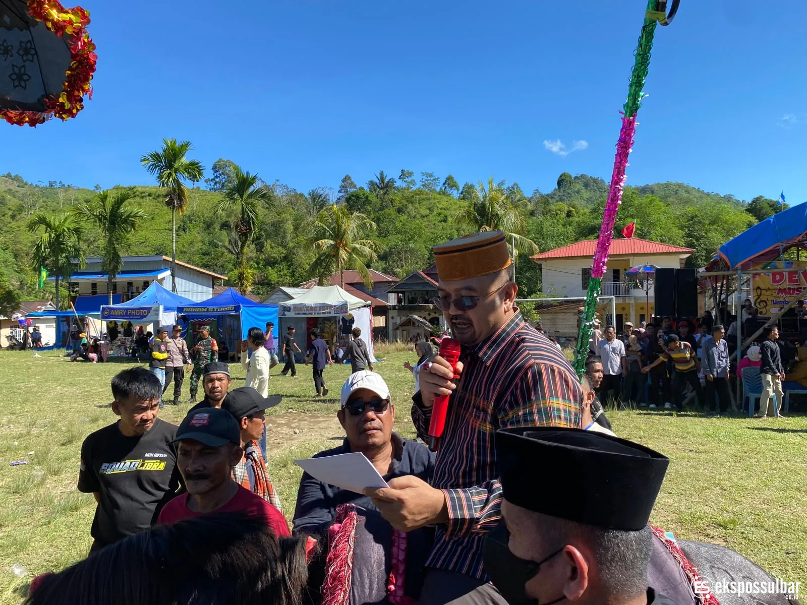 Mewakili Gubernur Sulbar, Bau Akram Dai Hadiri Puncak Upacara Adat Pattera’ Pappuangan di Limboro Rambu-Rambu