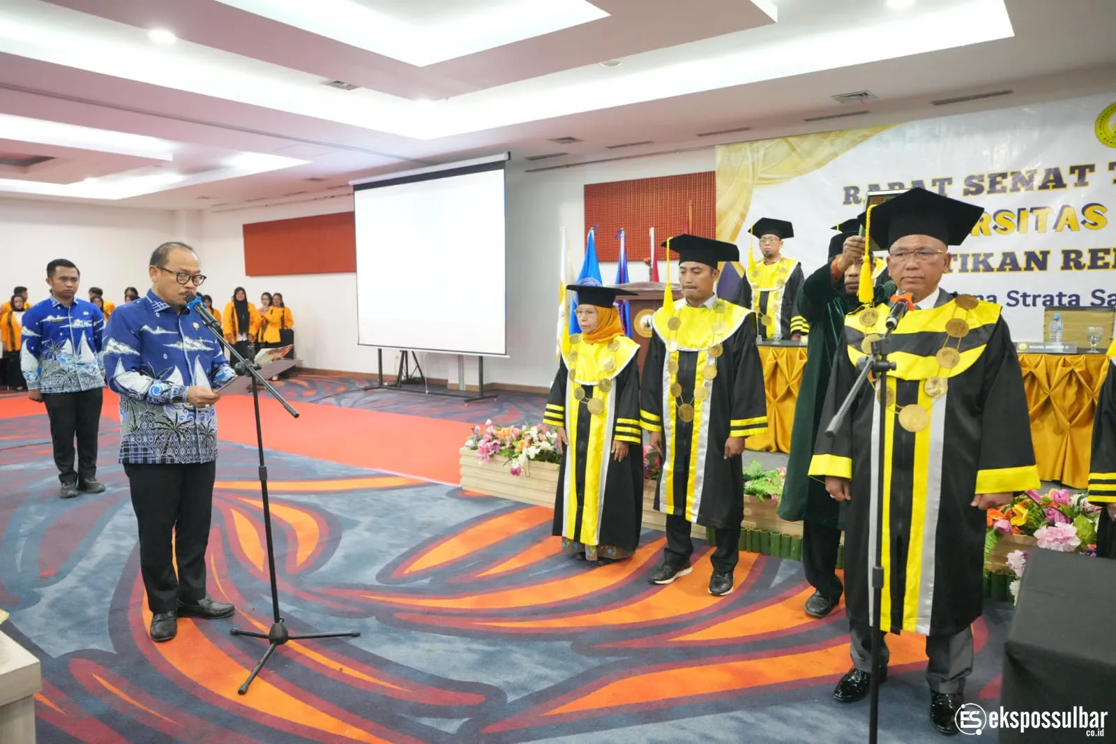 Gubernur Sulbar: Lulusan Harus Siap Kerja, Kuasai Bahasa Asing Biar Bisa Go International