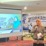 Narasumber Workshop PTI ATM, Sekretaris BPKAD Sulbar Tekankan Pentingnya Penganggaran Terintegrasi untuk Program Kesehatan