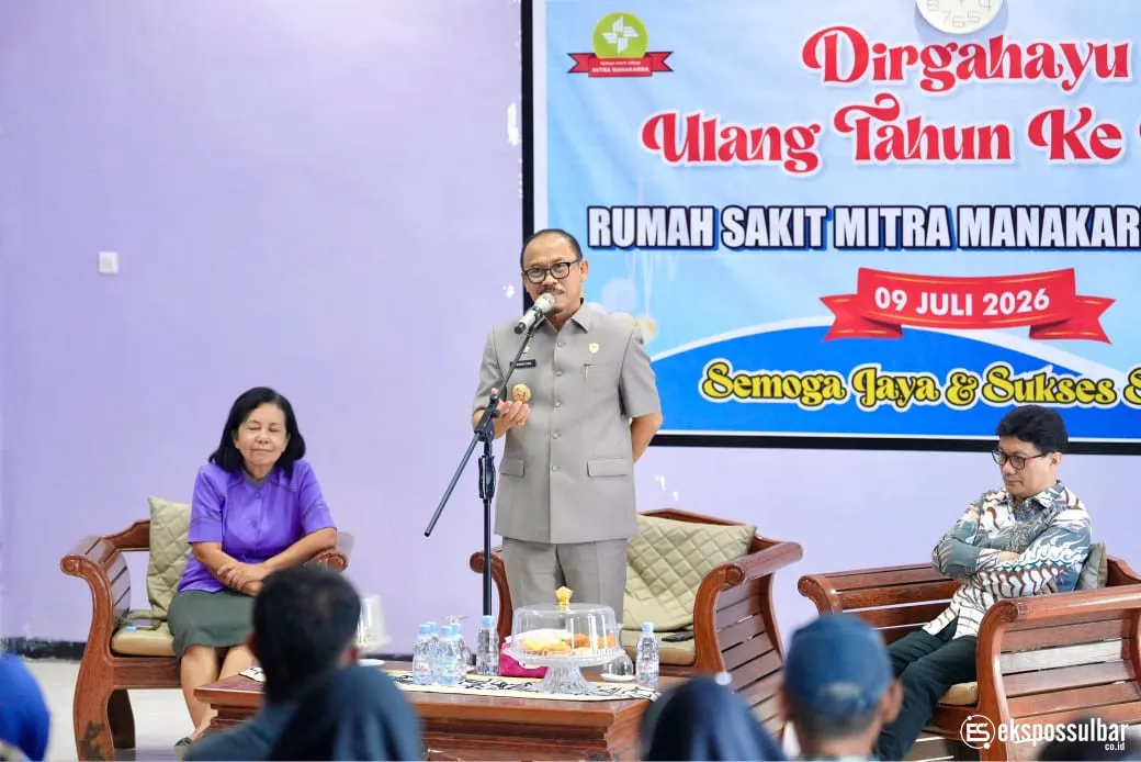 Suhardi Duka Apresiasi Loyalitas Karyawan pada HUT ke-14 RS Mitra Manakarra