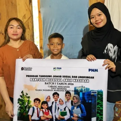 Bukan Hanya Membantu Ibunya Berusaha, PNM Juga Menjaga Mimpi Anaknya Untuk Menggapai Cita-Cita