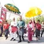 Gubernur Suhardi Duka Dikukuhkan Adat Balanipa, Raih Gelar Sulo Tappidena