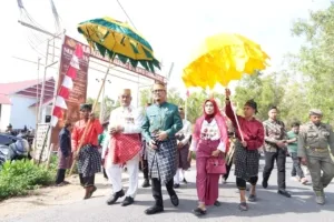 Gubernur Suhardi Duka Dikukuhkan Adat Balanipa, Raih Gelar Sulo Tappidena