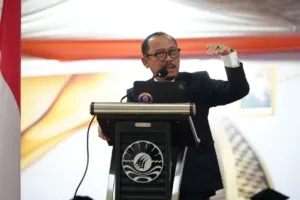 Orasi Ilmiah di UNM, Gubernur Sulbar Dorong Perguruan Tinggi Kuasai Teknologi Pengolahan Tanah Jarang