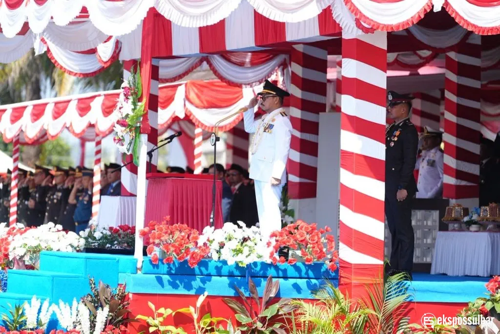 Upacara HUT RI ke-81 di Sulbar, Gubernur Suhardi Duka Kenakan Putih-Putih dan Dihadiri Perwakilan 14 Kerajaan