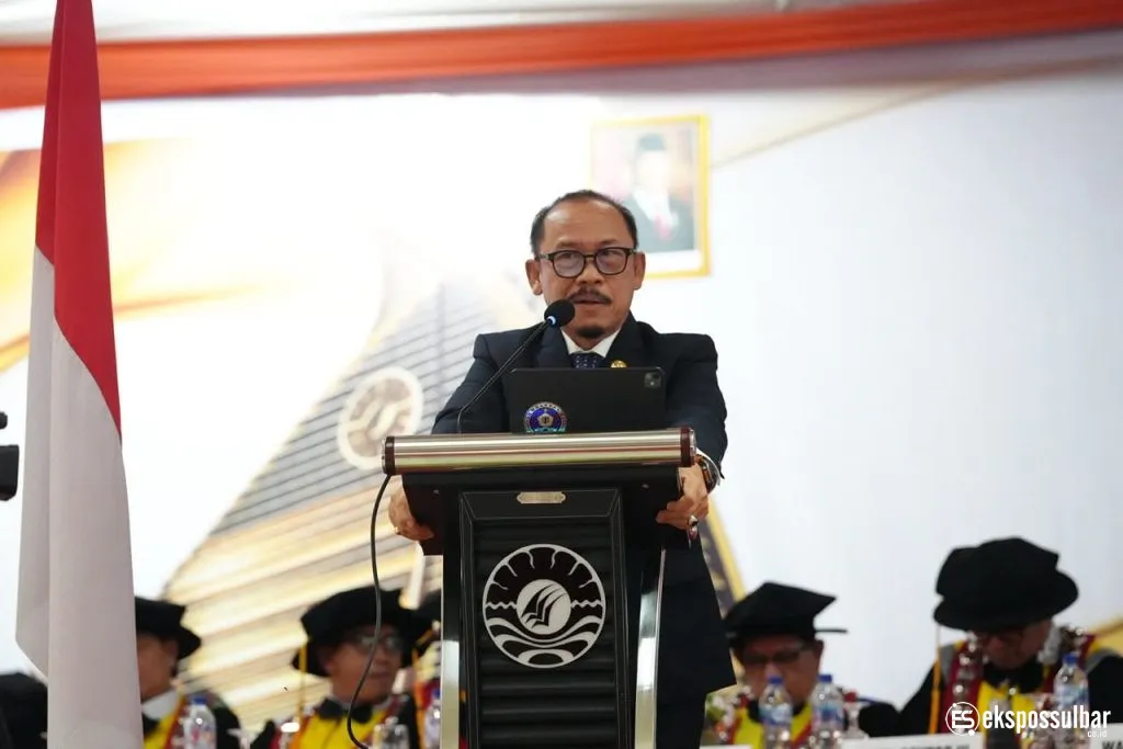 Orasi Ilmiah di UNM, Gubernur Sulbar Dorong Perguruan Tinggi Kuasai Teknologi Pengolahan Tanah Jarang