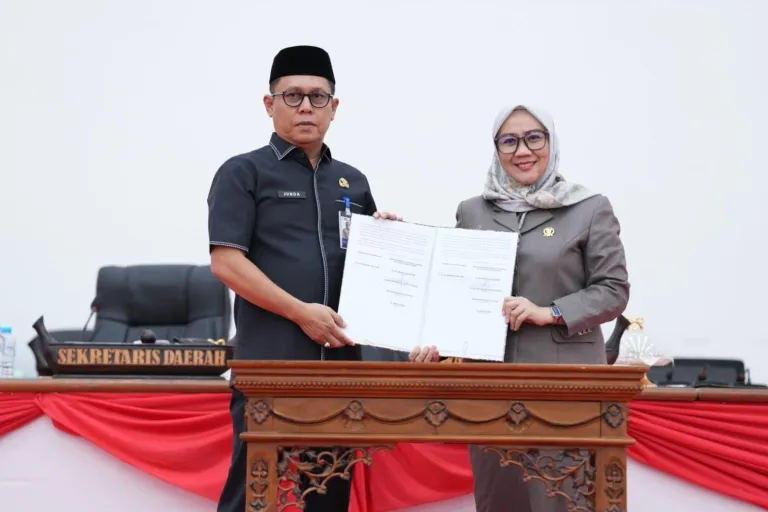 Pemprov Sulbar dan DPRD Sepakati APBD Perubahan 2026, OPD Diminta Percepat Program