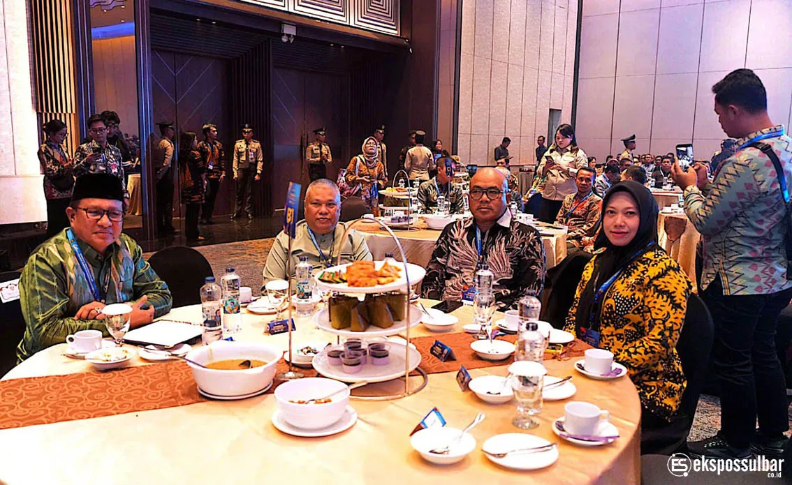 Ketua DPRD Sulbar Hadiri Malam Apresiasi Pemerintah Daerah Berprestasi Tahun 2026