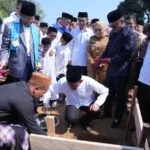 Gubernur SDK Dampingi Menag RI Letakkan Batu Pertama Asrama As’adiyah Mamuju, Diproyeksikan Jadi Pesantren Percontohan Sulbar