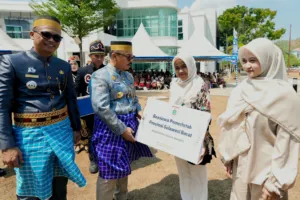 Di HUT ke-22 Sulbar, Gubernur Suhardi Duka Ungkap Penerima Beasiswa Naik dari 561 Jadi 1.040 Orang