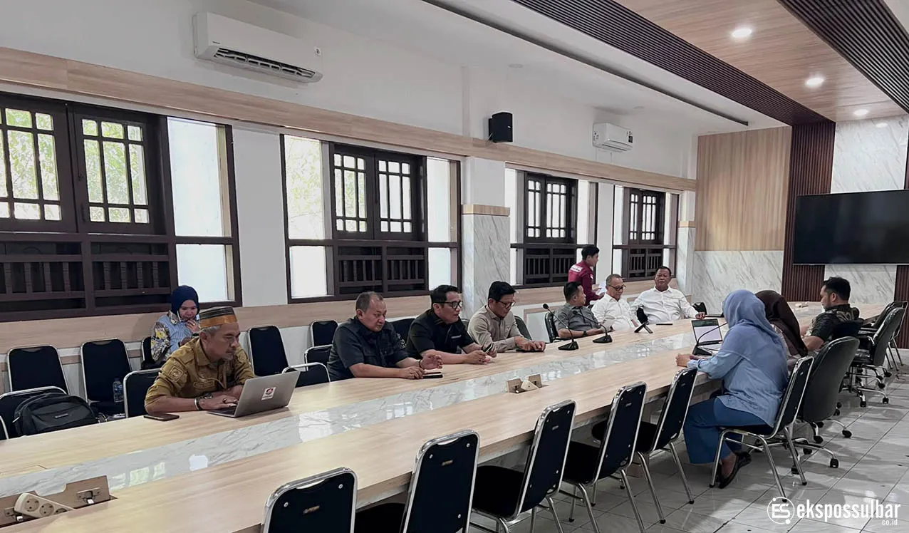 BPKAD Sulbar Dampingi Kunjungan Komisi II DPRD ke BKAD Sulsel Bahas Arah Kebijakan dan Penyesuaian Anggaran Perubahan 2026