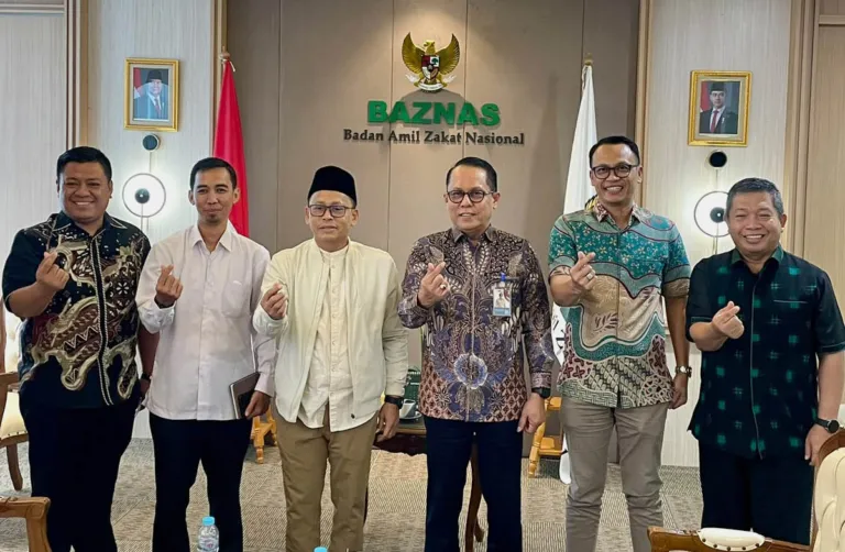 Badan Penghubung Sulbar Dampingi Sekretaris Daerah dalam Kunjungan ke BAZNAS RI