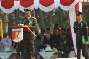 Danrem 142/Tatag Pimpin Upacara HUT Ke-81 TNI, Teguhkan Semangat TNI Kuat Bersama Rakyat