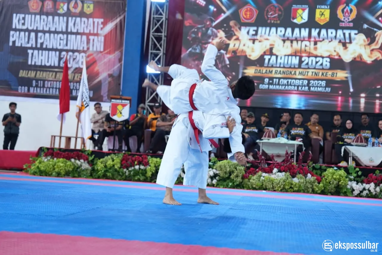 Kejuaraan Karate Piala Panglima TNI 2026 di GOR Manakarra Mamuju Dibuka, Gubernur SDK: Bentuk Karakter dan Semangat Juang Generasi Muda